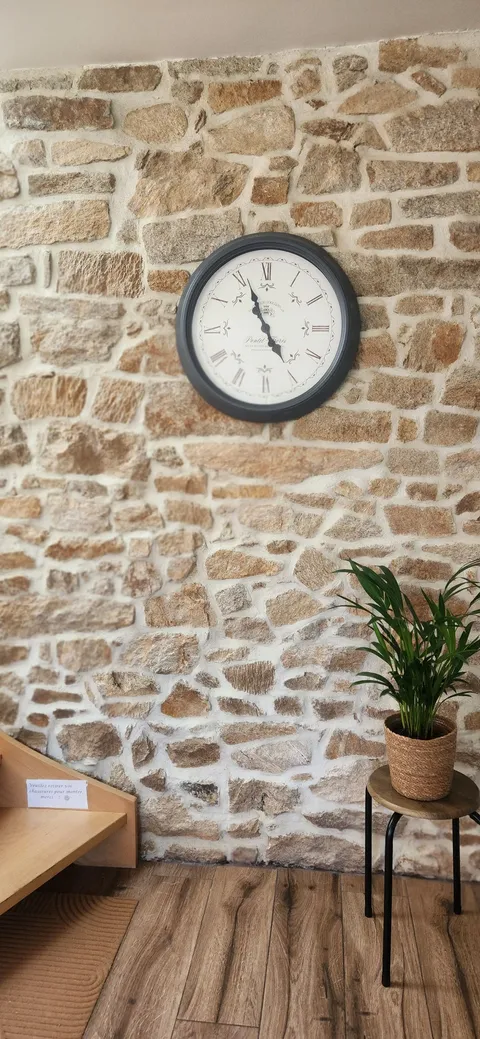 Les vieux murs en pierre