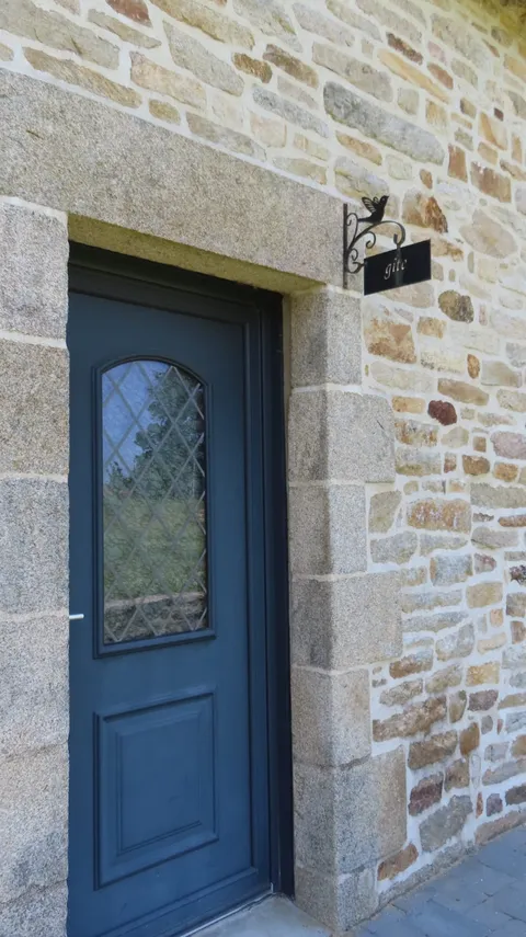 L'entrée indépendante du gîte